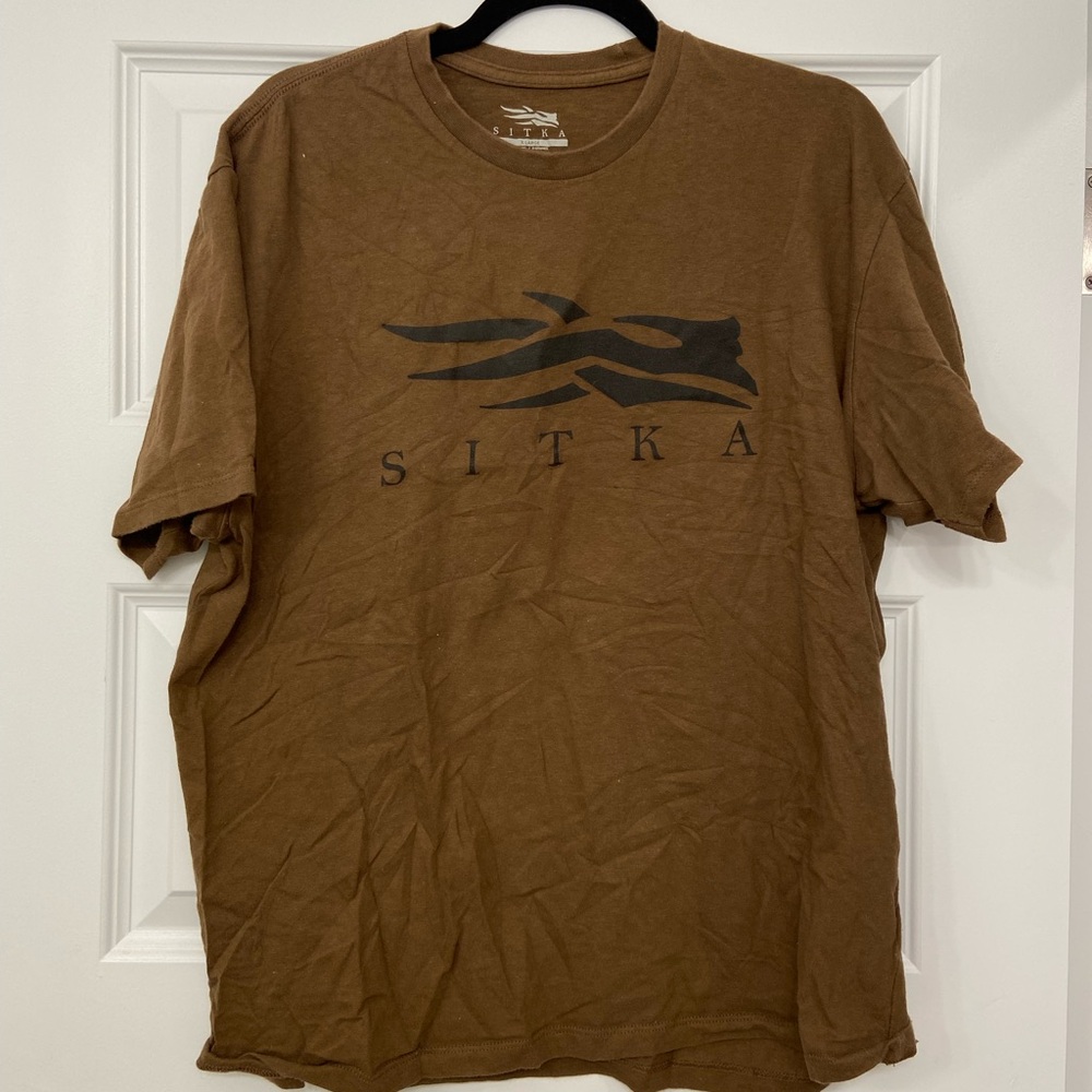 Sitka Brown Men's Short Sleeve Tee